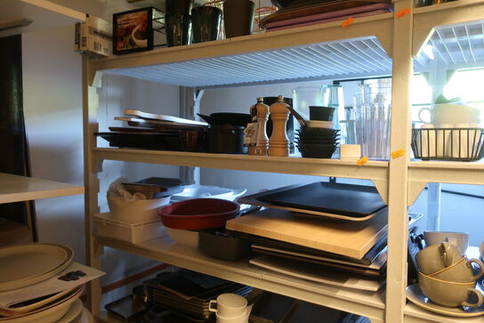 Reol CAMBRO med indhold