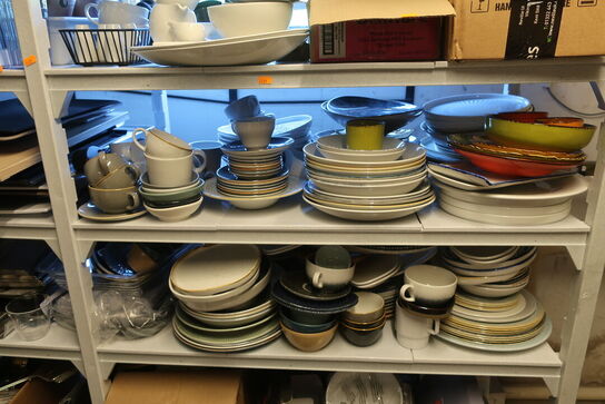 Reol CAMBRO med indhold