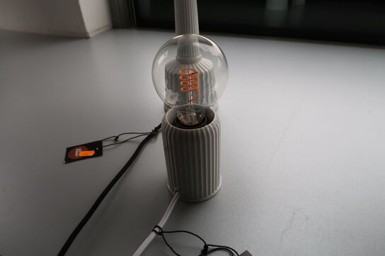 Bordlampe LYNGBY PORCELÆN H10,7 Hvid