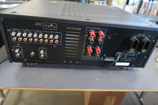 Integreret forstærker ONKYO A-807