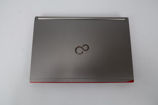 Bærbar, Fujitsu Lifebook E746 i5-4300U 14"