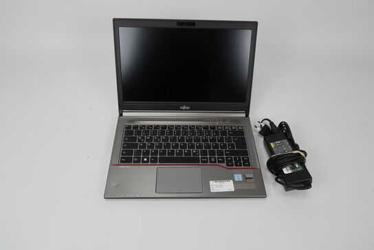 Bærbar, Fujitsu Lifebook E746 i5-4300U 14"