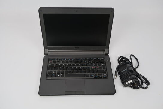 Dell Latitude 3350 - i3-5005U 13"