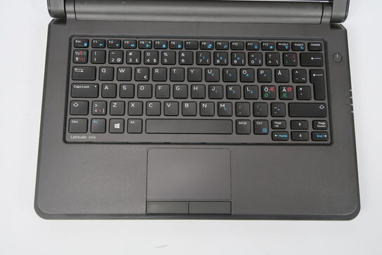 Dell Latitude 3350 - i3-5005U 13"