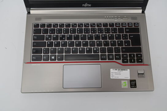 Bærbar, Fujitsu Lifebook E744 i5-4300U 14"