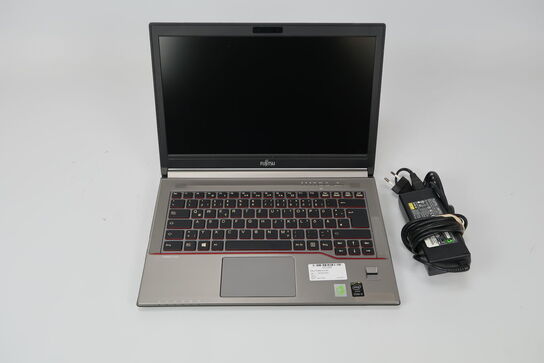 Bærbar, Fujitsu Lifebook E744 i5-4300U 14"