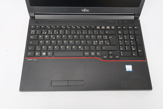 Bærbar, Fujitsu Lifebook E556 i5-6300U 15"