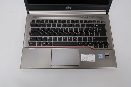 Bærbar, Fujitsu Lifebook E746 i5-6300U 14"