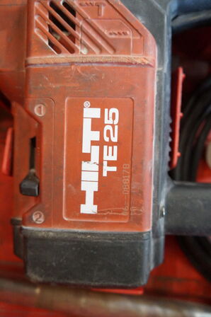 Borrehammer, HILTI TE 25