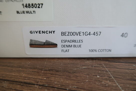 Espradillos GIVENCHY