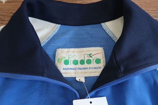 Retro sweater DIADORA