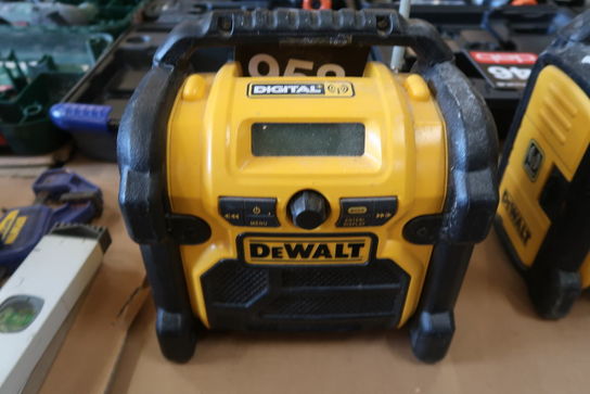 Akku Kompakt Fm/Am Radio, DeWalt DCR020-QW