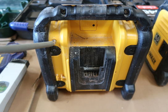 Akku Kompakt Fm/Am Radio, DeWalt DCR020-QW