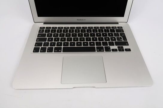 MacBook Air A1466 i5-5250 13"