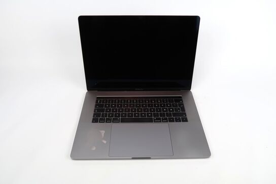 MacBook Pro A1707 i7-6700HQ 15" Touchbar 