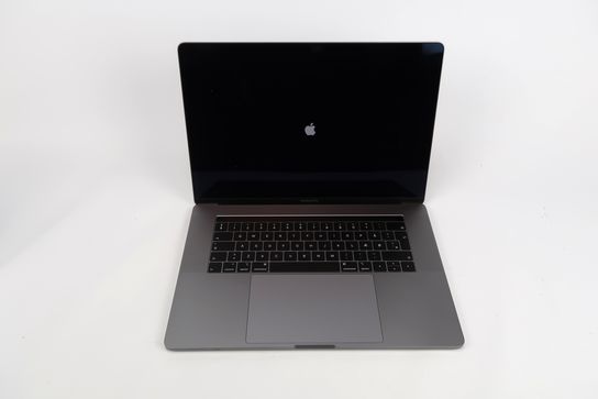 MacBook Pro A1990 i7-8850H 15" Touchbar