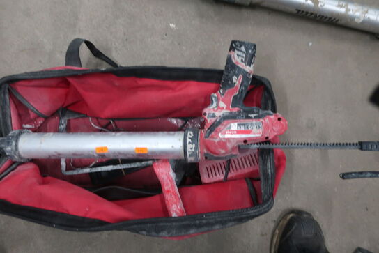 Akku fugepistol MILWAUKEE M12 PCG med batteri og lader