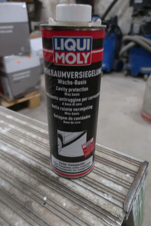 Kasse med spraydåser LIQUI MOLY HR-VERSIEGELUNG TRANSPARENT