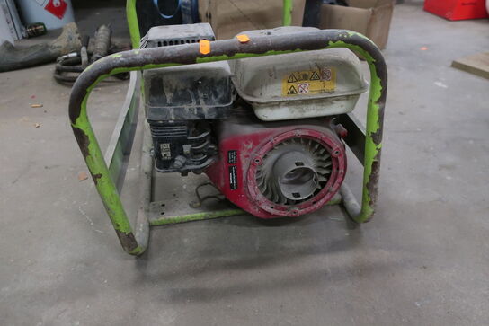 Generator E4500