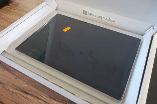 Tablet MICROSOFT Surface Pro Model:1796