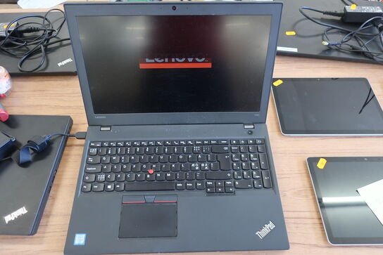 Bærbar computer LENOVO T560