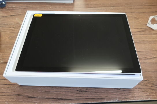 Tablet MICROSOFT Surface Pro Model: 1796