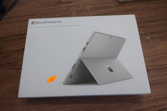 Tablet MICROSOFT Surface Pro Model: 1796