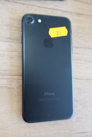 Mobiltelefon APPLE Iphone 7 - 128 GB