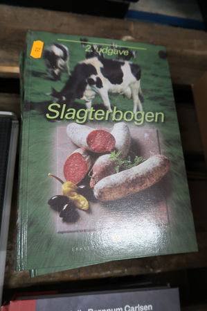 6 stk. Bøger "SLAGTERBOGEN" og "KØD"