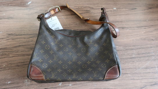 Taske LOUIS VUITTON (Brugt)