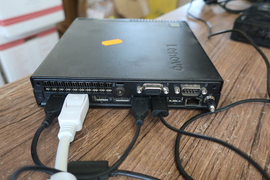 Computer LENOVO ThinkCentre M910q