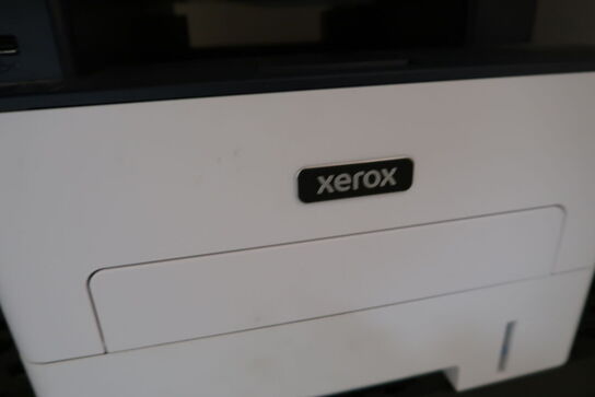 Kontorstol samt printer XEROX B235 og pengeskab