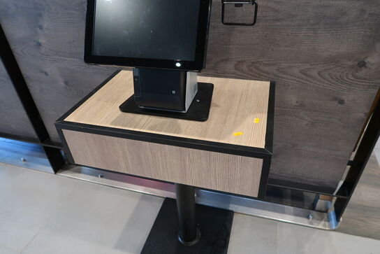 All-in-one touch computer ELO ESY22i5 med bonprinter samt dankortterminal