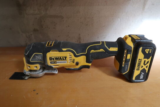 Akku Multicutter, DeWalt DCS355
