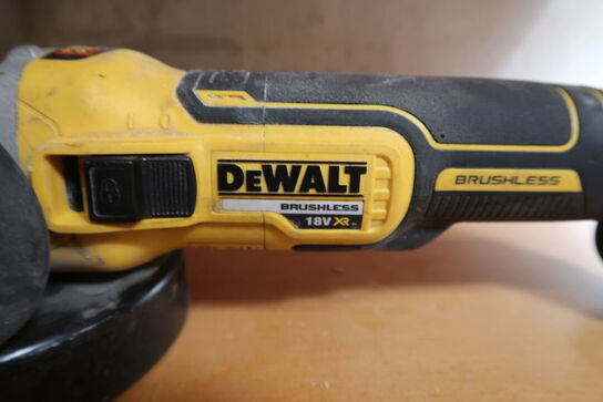 Akku Vinkelsliber, DeWalt DCG405