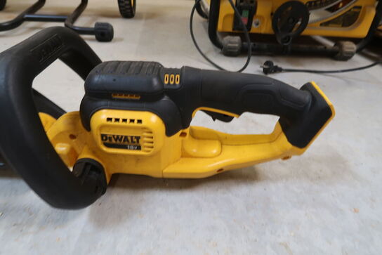 Akku hækkeklipper, DeWalt DCM563
