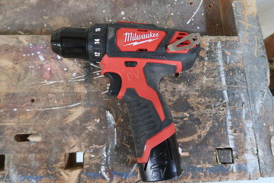 Akku boremaskine, Milwaukee M12 BDD