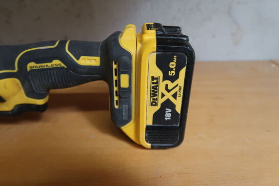 Akku Multicutter, DeWalt DCS355
