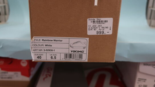 Sneakers VIKING str. 40