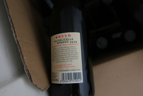 14 flasker rødvin RIPASSO Valpolicella Basso