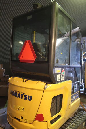 Minigraver KOMATSU PC20R-5 SN: F90042