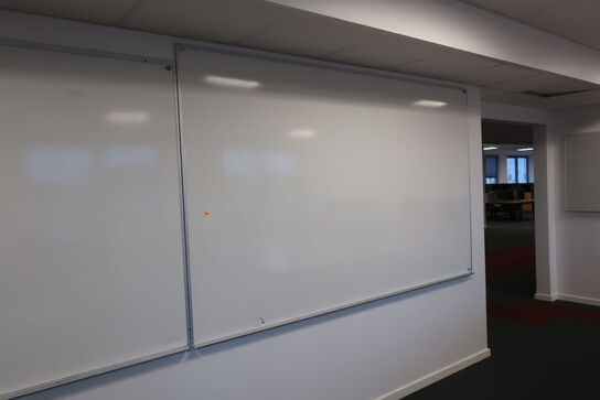 2 stk. whiteboards