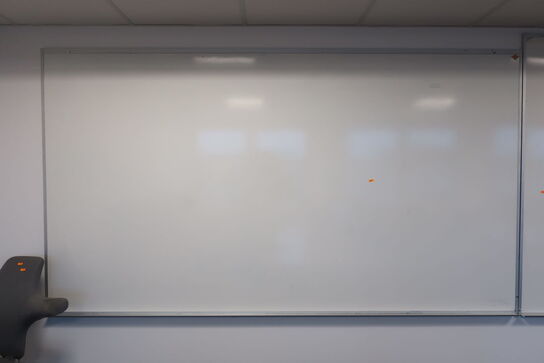 2 stk. whiteboards