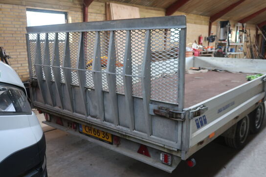 Trailer VARIANT 3521U4 3500 kg årg. 2012