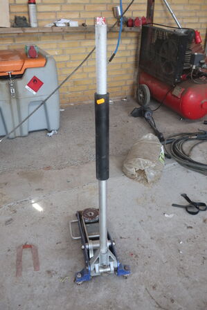 Donkraft FLOOR JACK 1,25T 