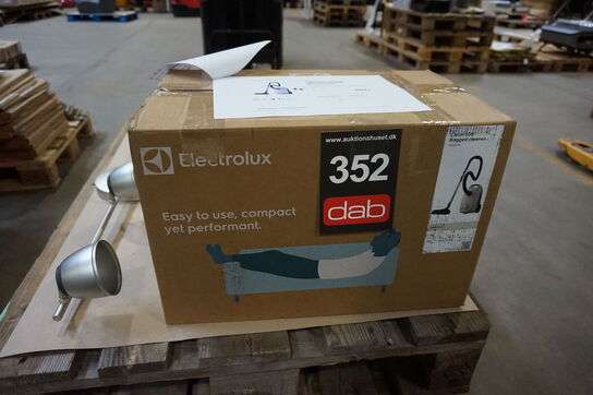 Electrolux Clean 500 støvsuger med pose EB51C1SW - hvid