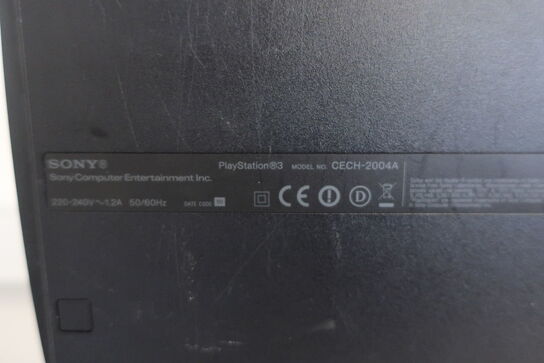 PlayStation 3 SONY inkl. 3 stk. controllere