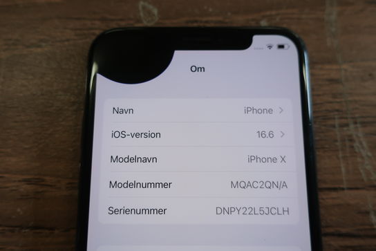 APPLE iPhone X 64GB Space Grey (MQAC2QN/A) - delvist defekt display