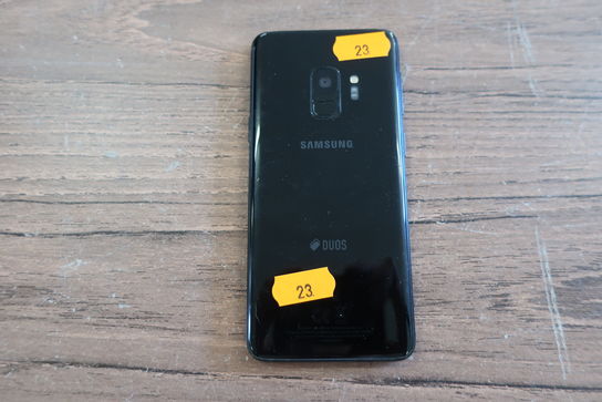 Smartphone SAMSUNG Galaxy S9 (SM-G960F)