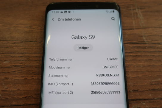 Smartphone SAMSUNG Galaxy S9 (SM-G960F)